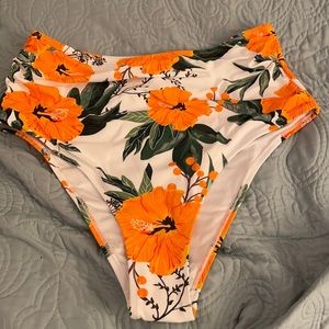 Cupshe bikini bottom